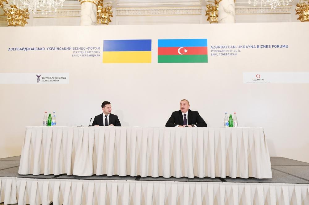 Azerbaijani, Ukrainian presidents attend business forum in Baku [UPDATE]