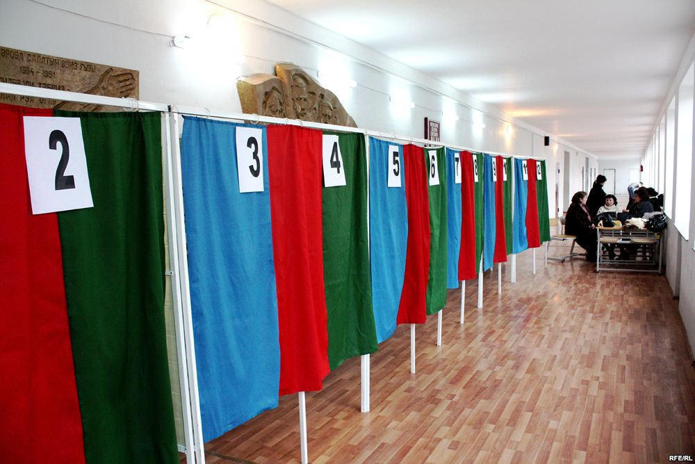 Process of delivering absentee ballots related to municipal elections under completion in Azerbaijan