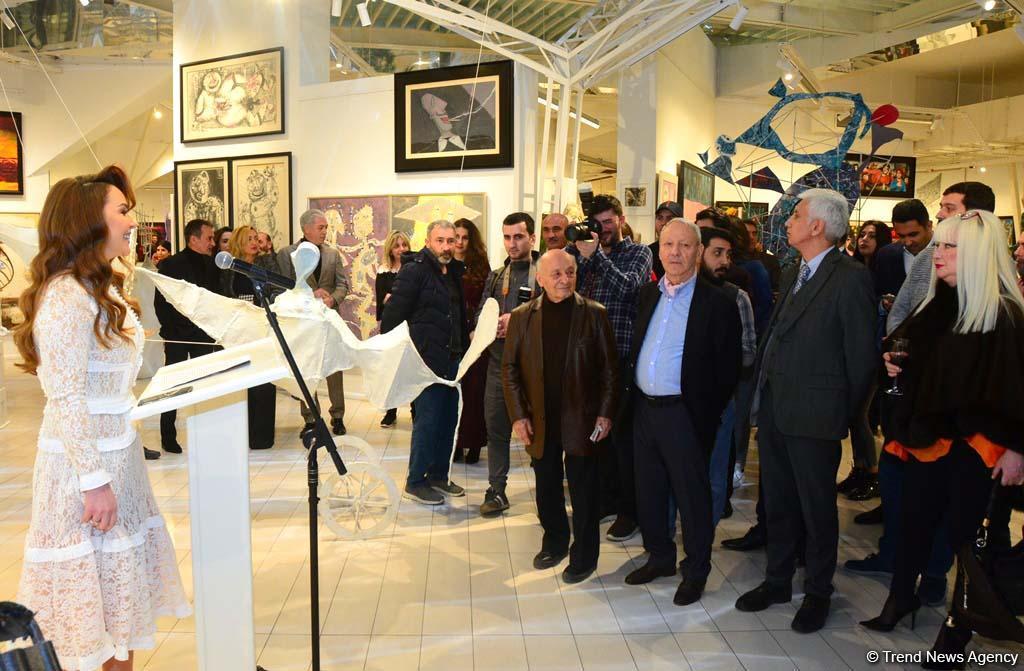 Charity exhibition opens in Baku [PHOTO]