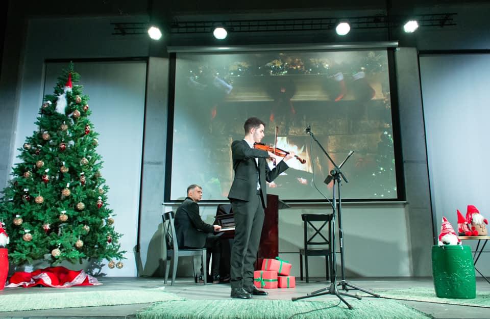 Young talents celebrate Christmas with spectacular show [PHOTO] - Gallery Image
