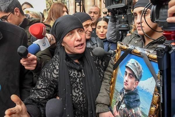 Yerevan fails to investigate soldier's death