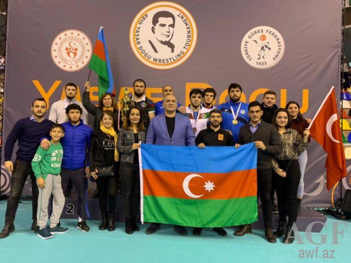 Azerbaijani wrestlers win Yasar Dogu memorial tournament in Turkey