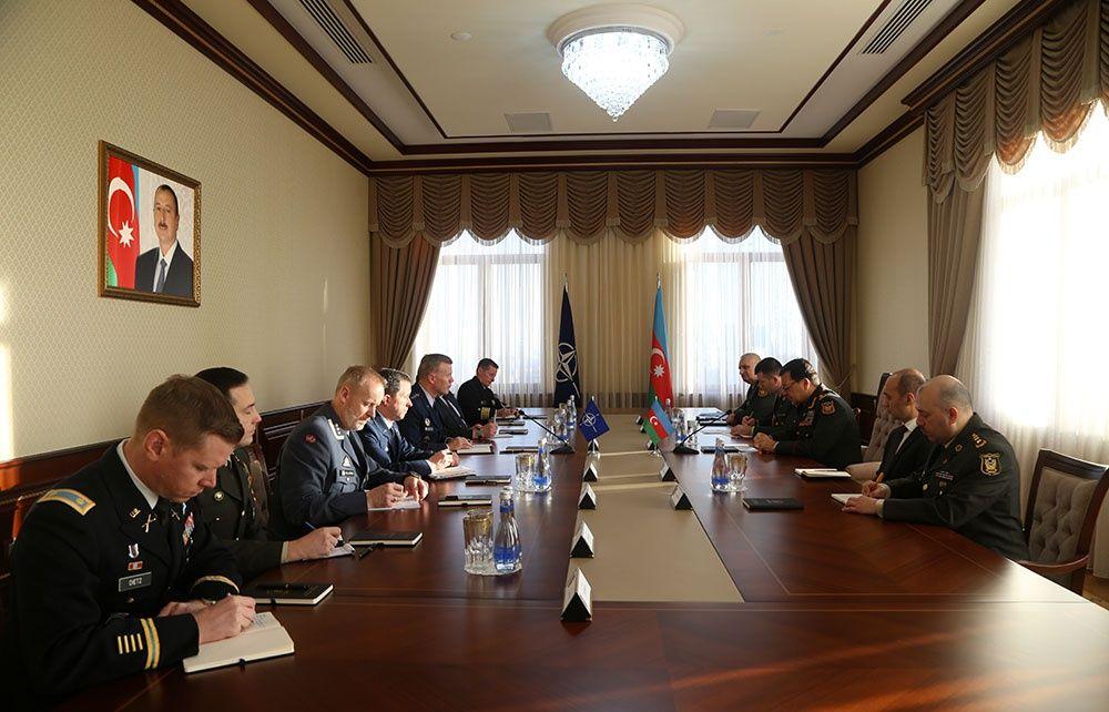 Azerbaijani Army chief meets with Supreme Allied Commander Europe [PHOTO/VIDEO]