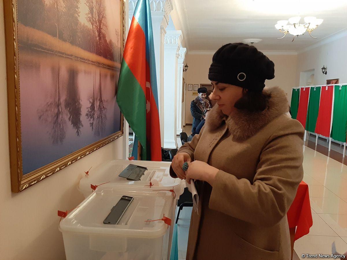 CEC talks voter turnout in Azerbaijani parliamentary elections as of 17:00
