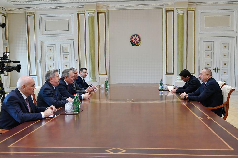 President Ilham Aliyev receives Russian State Duma delegation [UPDATE]