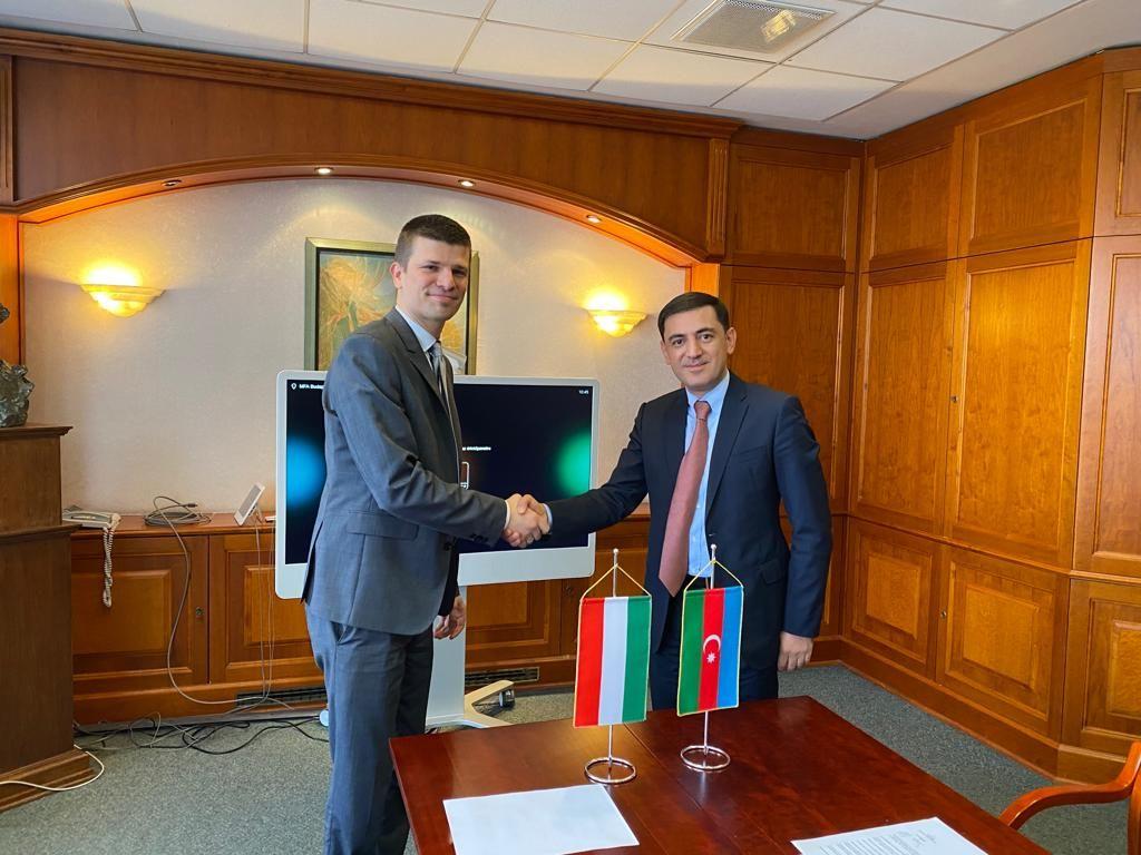 Azerbaijan, Hungary start energy co-op [PHOTO]