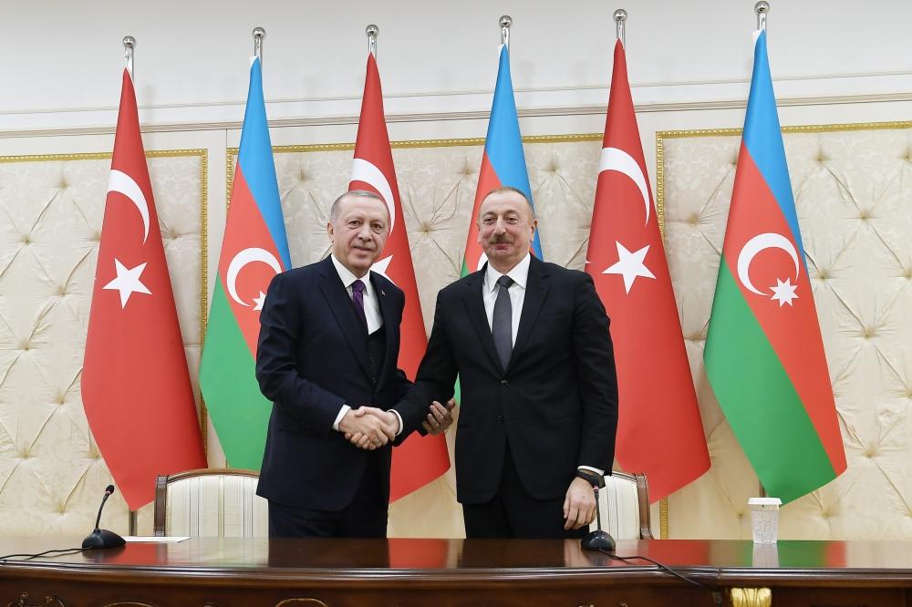 Azerbaijan, Turkey to boost trade volume to $15bn [UPDATE]