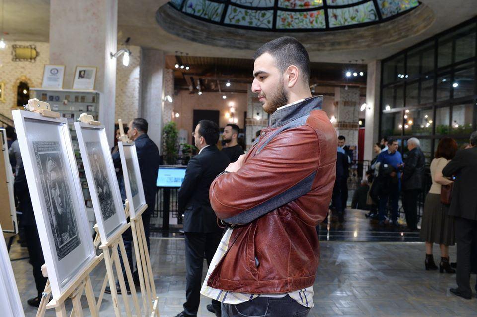 Famous artist displays his graphic works in Baku [PHOTO]