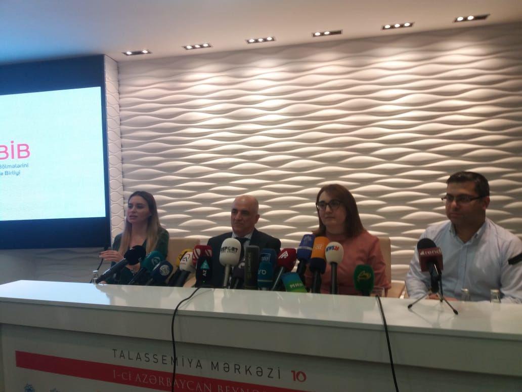 Some Azerbaijani citizens still visit Iran despite warnings