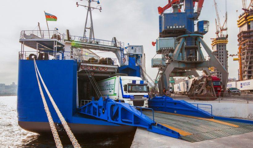 Azerbaijan temporarily bans Iranian ships’ entry into its seaports