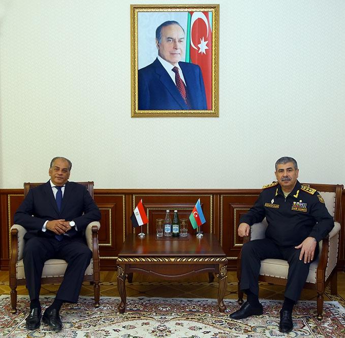 Azerbaijan, Egypt mull military cooperation