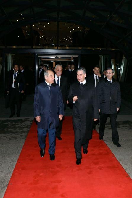 Turkmen President ends official visit to Azerbaijan [PHOTO]
