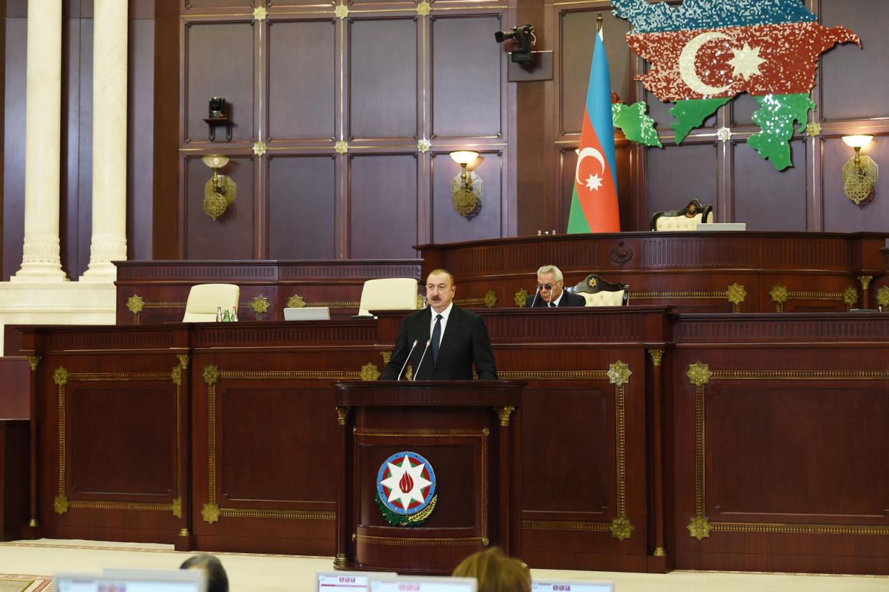 President Ilham Aliyev: I am telling all MPs: don’t collude with anyone [PHOTO]