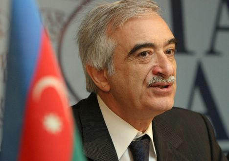 Azerbaijani envoy urges citizens not to cross Russian border until April 20