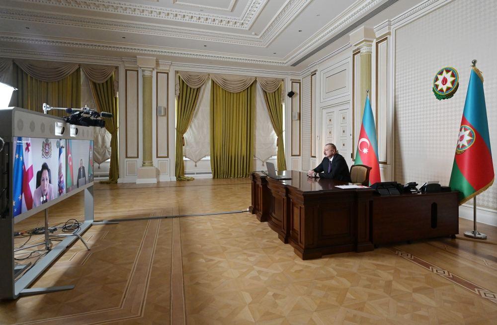 Azerbaijani, Georgian presidents discuss measures to fight COVID-19 via video conference [PHOTO]