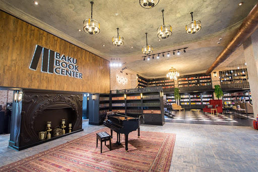 Baku Book Center looks for best essay