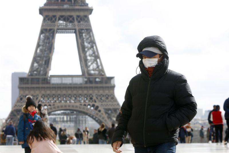 France coronavirus death toll nears 19,000