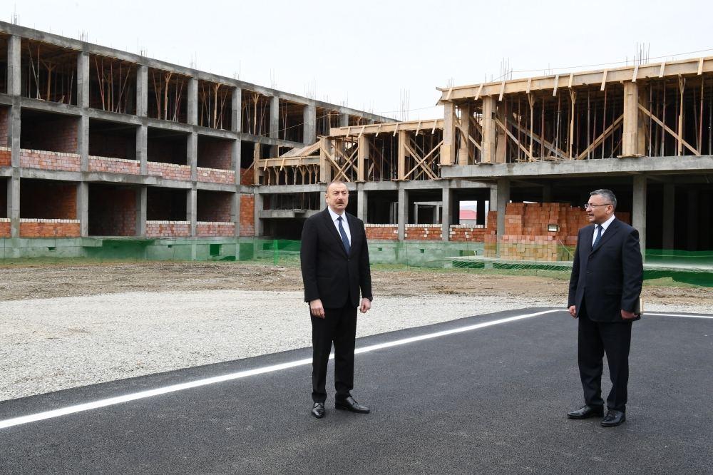 President Aliyev views construction progress at residential buildings for 3,042 IDP families [UPDATE]