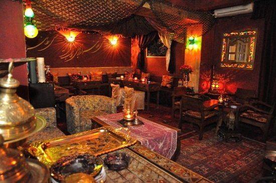 Iran's restaurants suffer losses, remain closed