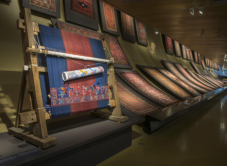 Azerbaijan marks Carpet Weavers’ Day [PHOTO]