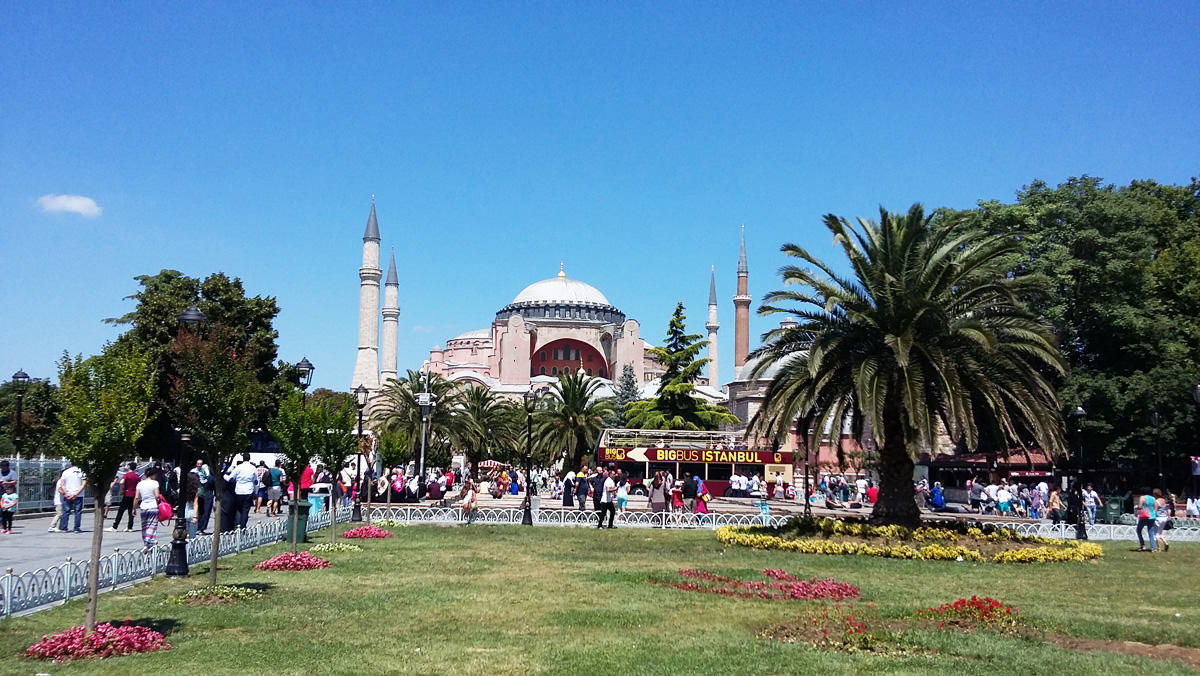 Number of Turkmen tourists visiting Turkey in 1Q2020 revealed