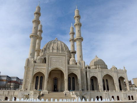 Azerbaijan not to hold mass prayer in Ramadan amid COVID-19
