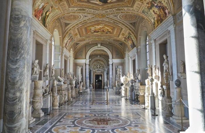 Vatican Museums, Holy See's cash cow, to reopen from June 1