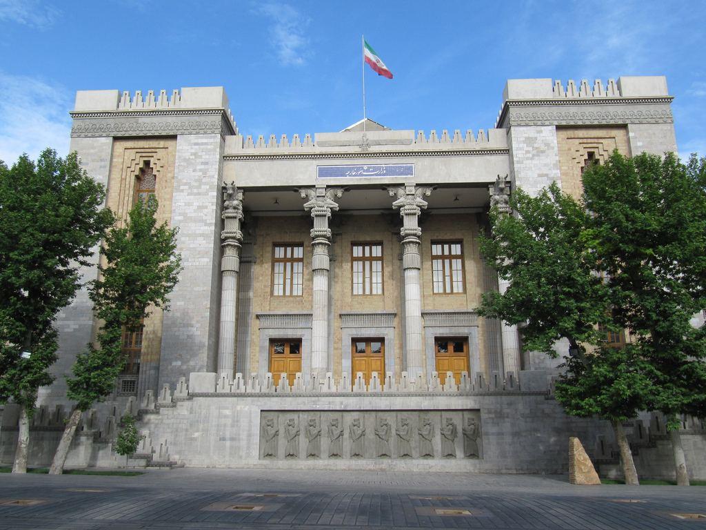 Iranian Foreign Ministry congratulates Azerbaijani people on Republic Day