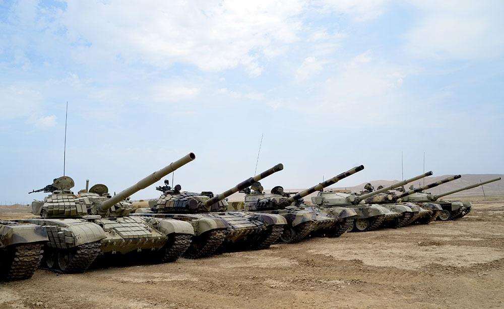 Azerbaijani Army's tank divisions hold combat drills [PHOTO/VIDEO]