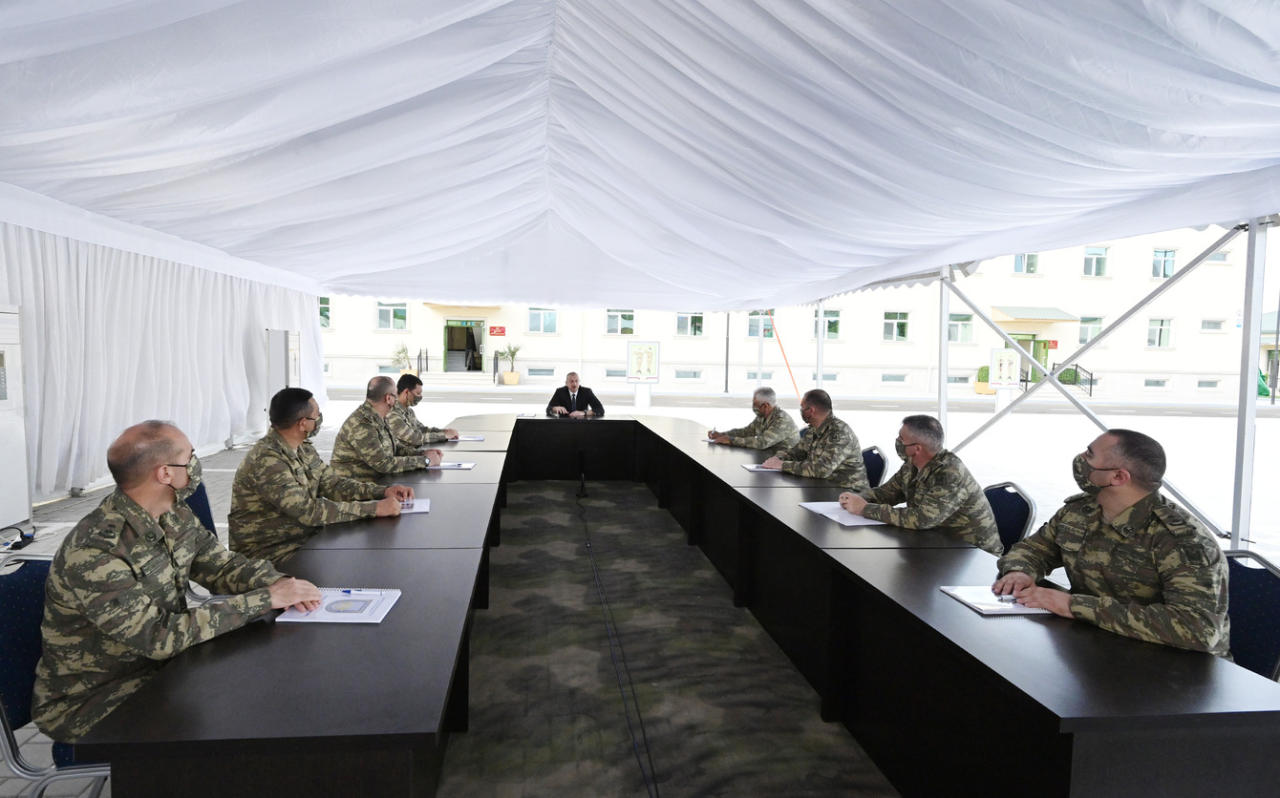 President Aliyev hails army building process in Azerbaijan [UPDATED] - Gallery Image