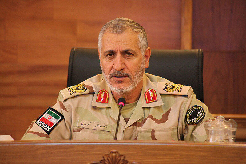 Iranian commander: Azerbaijan-Iran borders are border of peace, friendship
