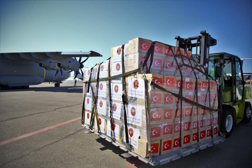 Turkey sends humanitarian aid to Azerbaijan over COVID-19 [PHOTO]