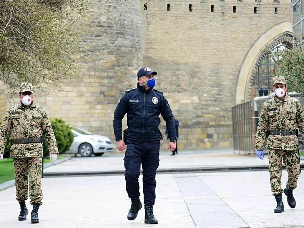 Police fines quarantine regime violators in Baku