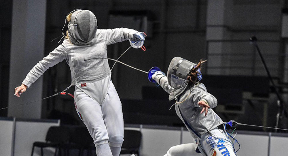 Azerbaijani fencers to receive financial assistance