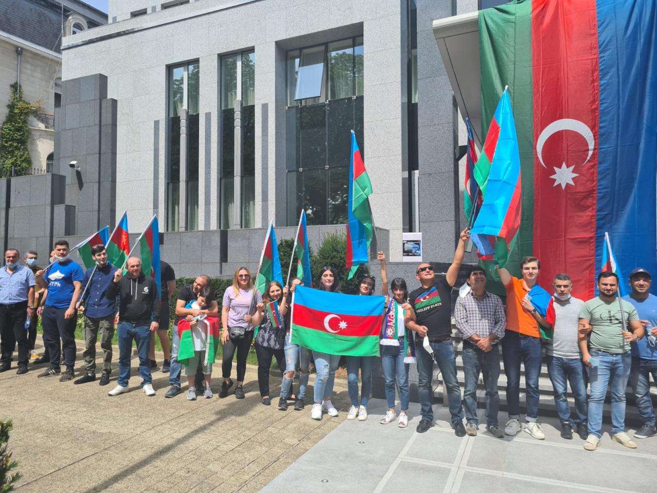 Seventeen Armenians arrested in Belgium for hate crimes against Azerbaijanis [PHOTO]