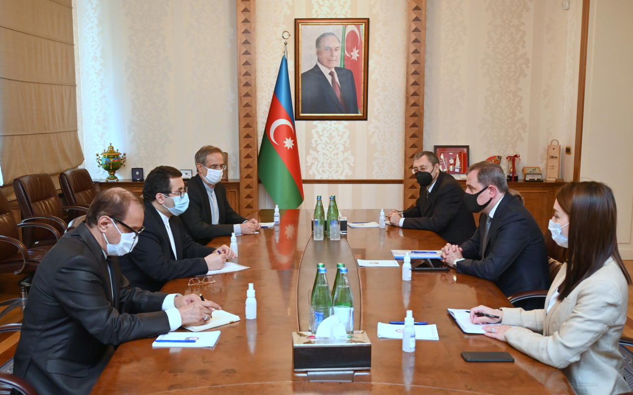 Azerbaijani FM thanks Iran for fair position on recent Armenian military provocation [PHOTO]