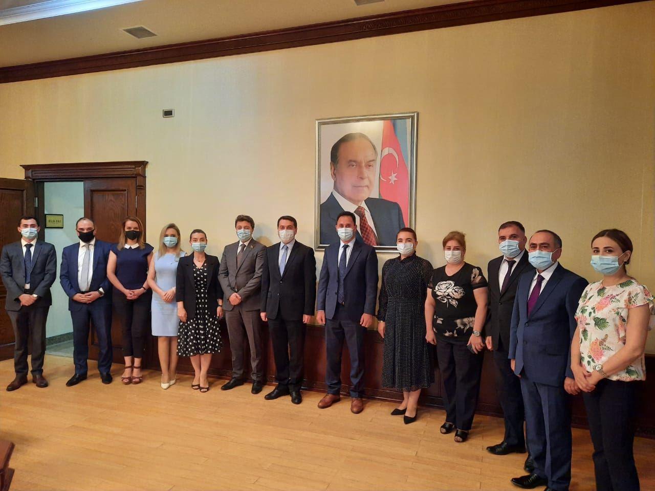 Presidential aide meets members of Azerbaijani community of Nagorno-Karabakh region [UPDATE]