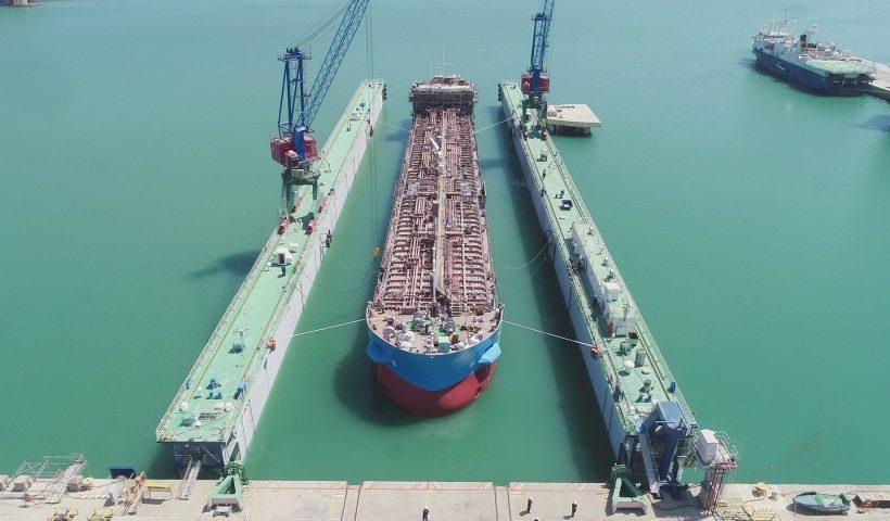 Second oil tanker under construction in Azerbaijan [PHOTO]