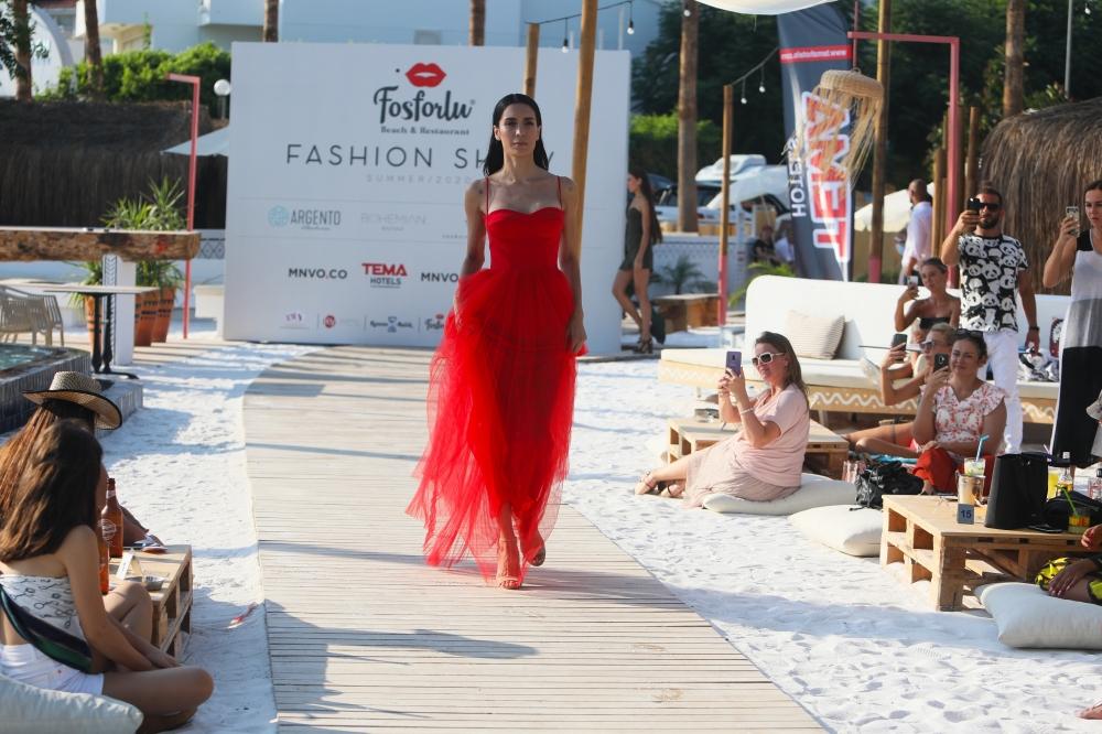 National designer dazzles crowd with stunning fashion collection [PHOTO]