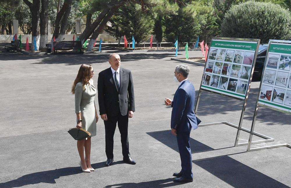 President, First Lady inaugurate new projects in Baku's district [UPDATE]