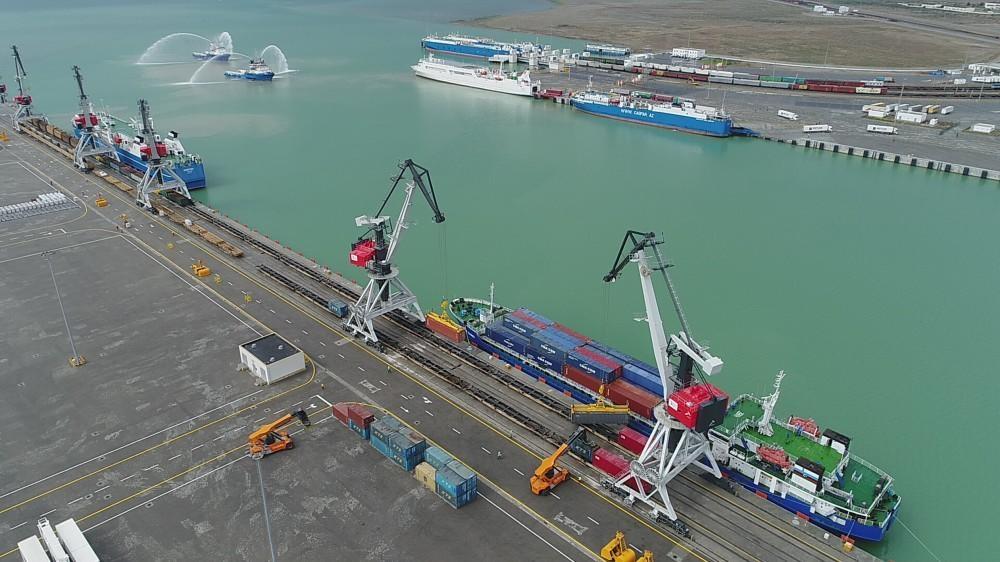 Some 9,000 cargo containers transported via Aktau-Baku route