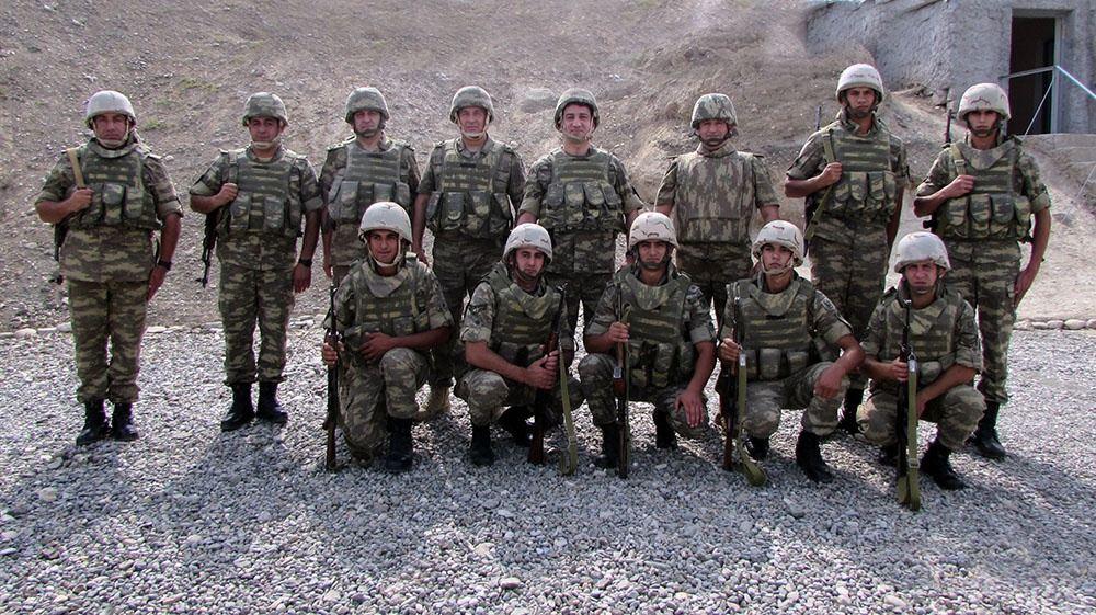 Azerbaijani senior officials visit military units on frontline [PHOTO] - Gallery Image