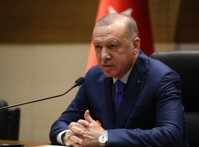 Erdogan says Turkey next to Azerbaijan in its just struggle till end