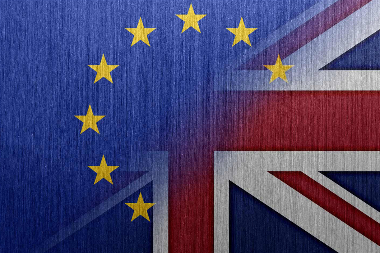 Britain, EU agree to pursue mini-deals if talks fail next week