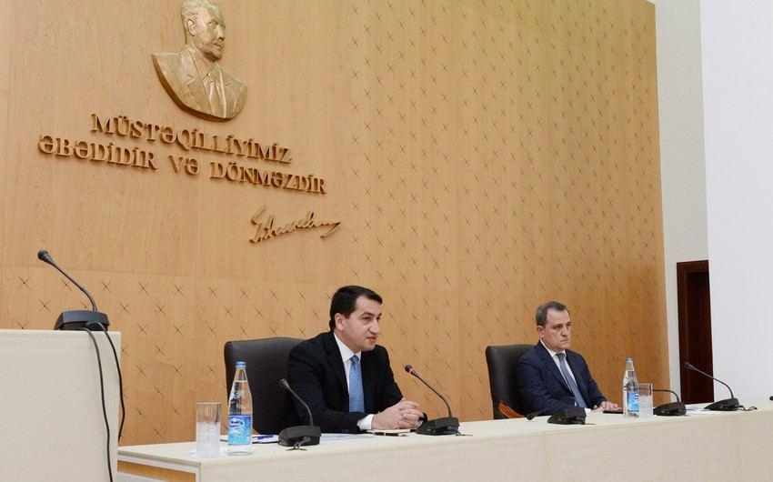 Briefing to be held by Aide to Azerbaijani President, Foreign Minister on Oct. 10