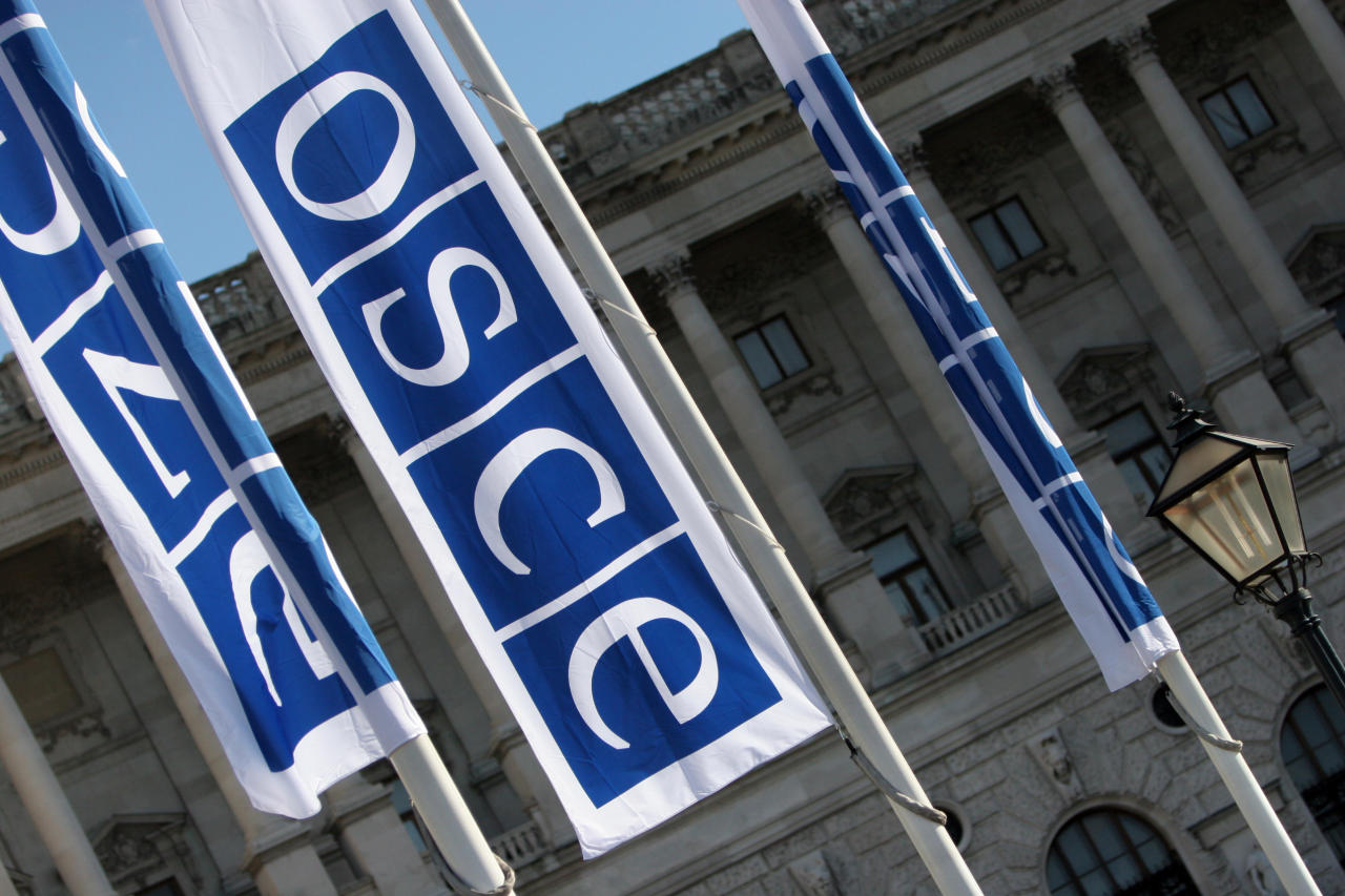 OSCE Minsk Group working with Baku, Yerevan on political settlement of Karabakh conflict