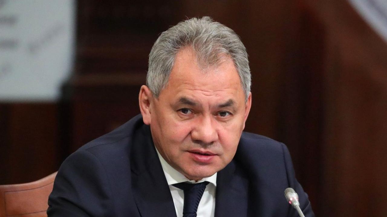 Russian Defense Minister calls on Armenia, Azerbaijan to observe ceasefire agreement