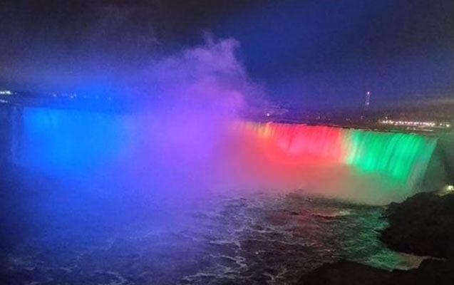 Niagara Falls light up in colors of Azerbaijani Flag [VIDEO]