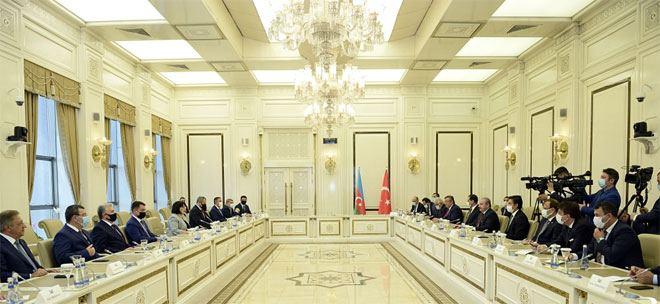 Speakers of Azerbaijani, Turkish parliaments meet in Baku [PHOTO]