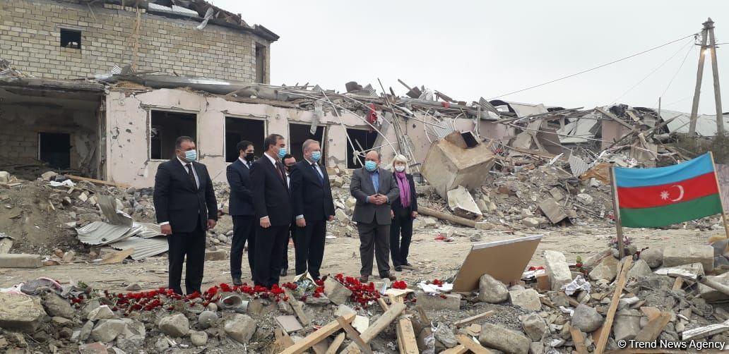 Belarusian ambassador arrives in Ganja to visit territories destroyed by Armenian attack